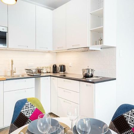 Apartments Rondo Wiatraczna By Noclegi Renters วอร์ซอ ภายนอก รูปภาพ
